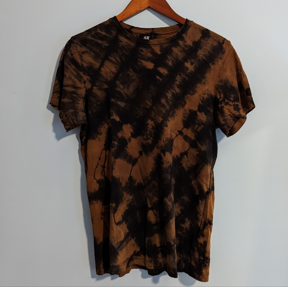 Bleach dyed H&M tee